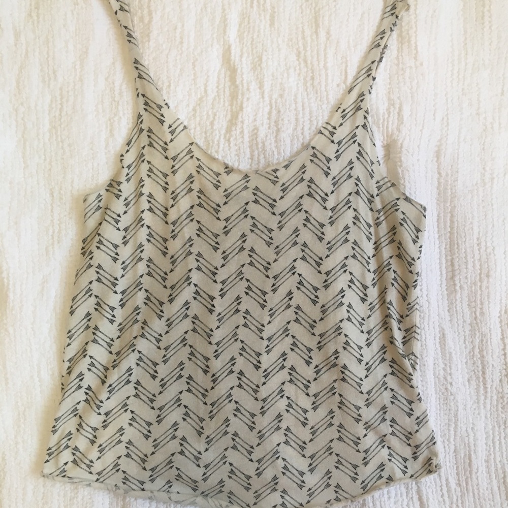Arrow Pattern Tank Top